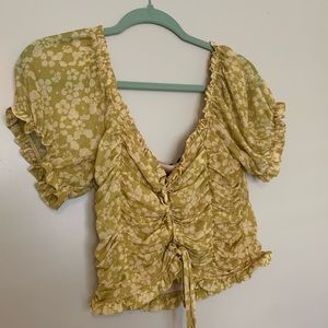 Floral adjustable top